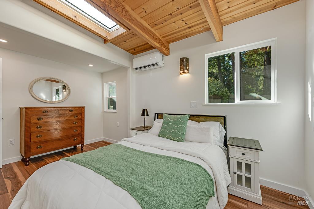 Detail Gallery Image 23 of 74 For 17197 Fitzpatrick Ln, Occidental,  CA 95465 - 3 Beds | 1 Baths
