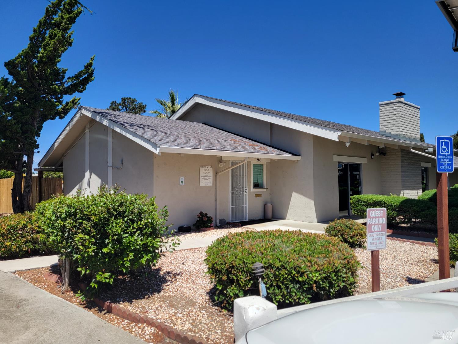 Detail Gallery Image 27 of 35 For 810 Fahey Ct, Vallejo,  CA 94590 - 3 Beds | 1 Baths