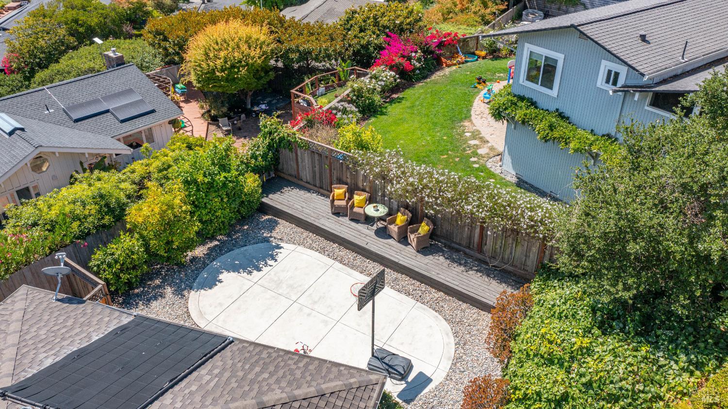 Detail Gallery Image 35 of 60 For 58 Junipero Serra Ave, San Rafael,  CA 94901 - 3 Beds | 2 Baths