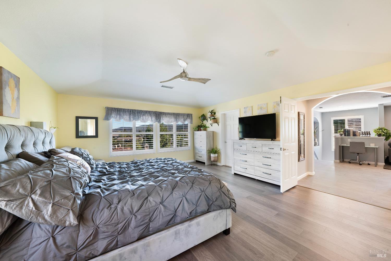 Detail Gallery Image 18 of 33 For 1416 Nighthawk Dr, Santa Rosa,  CA 95409 - 3 Beds | 2/1 Baths