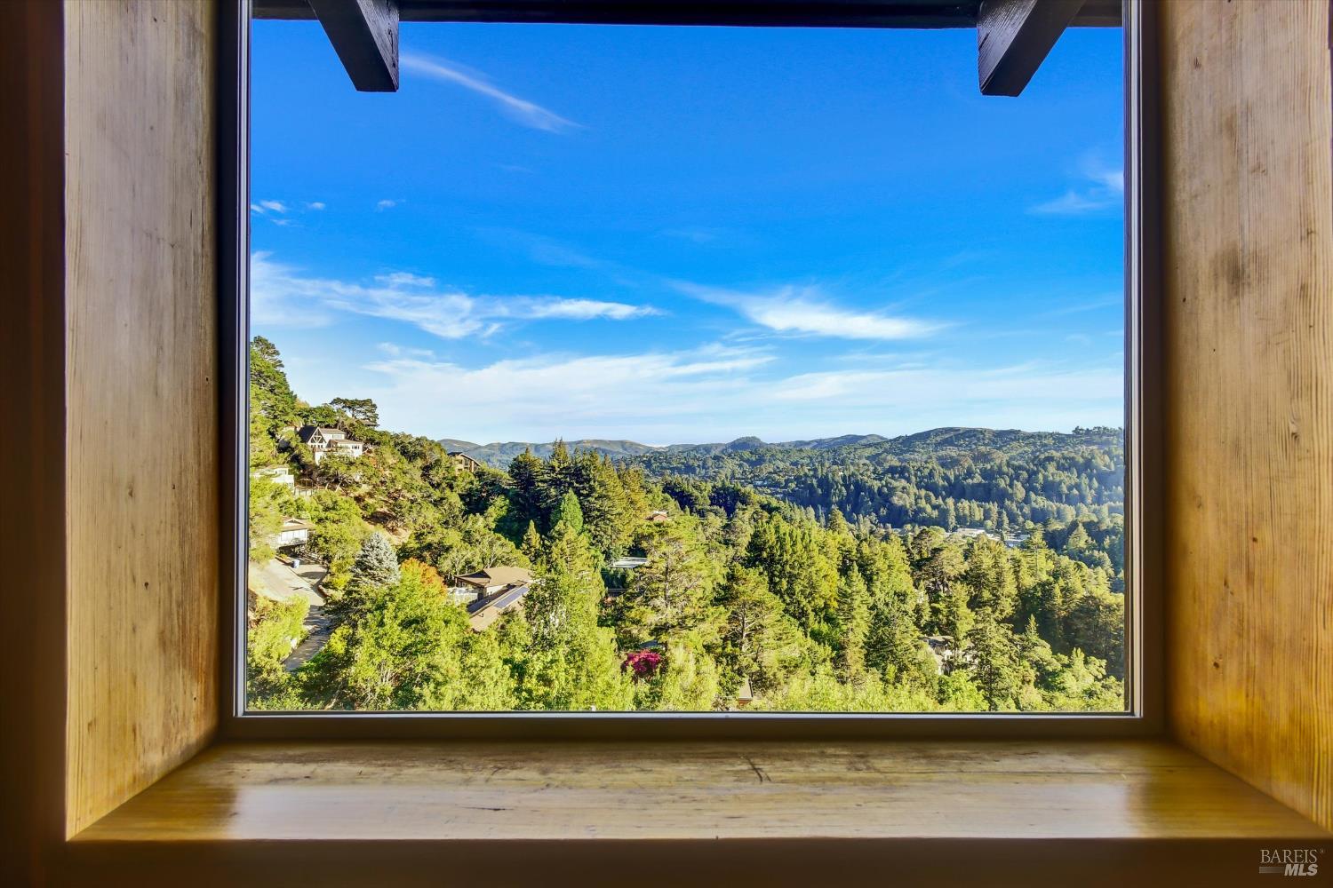 Detail Gallery Image 34 of 91 For 78 Greenwood Way, Mill Valley,  CA 94941 - 3 Beds | 2 Baths