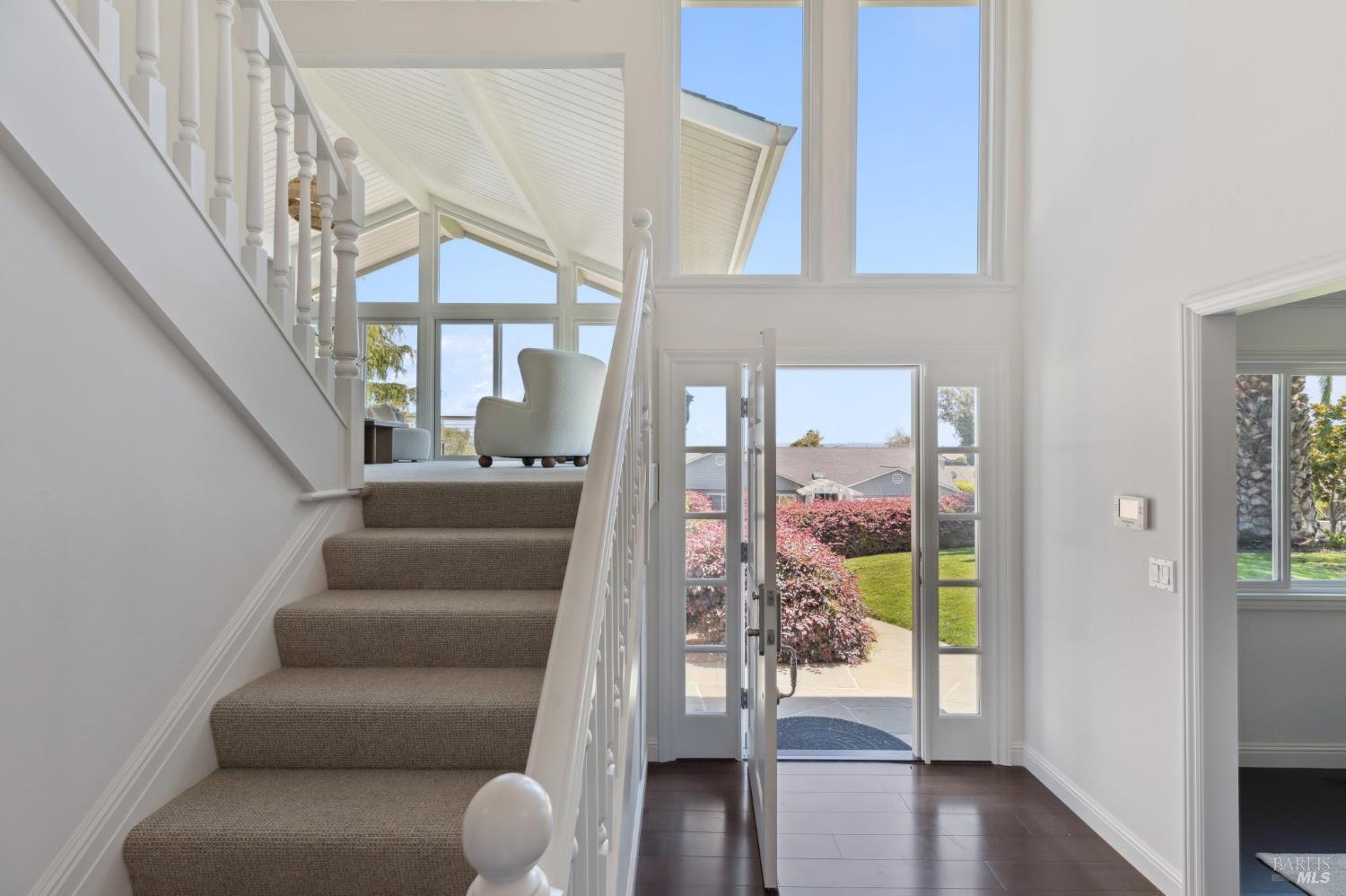 Detail Gallery Image 5 of 62 For 139 Trinidad Dr, Tiburon,  CA 94920 - 4 Beds | 2/1 Baths
