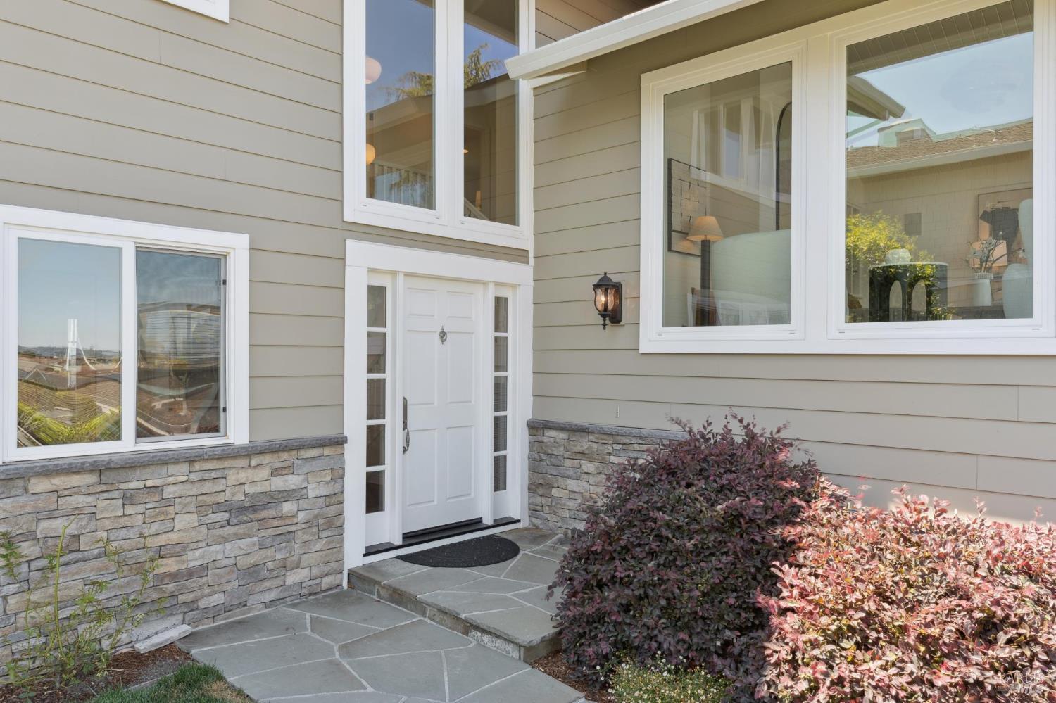 Detail Gallery Image 3 of 62 For 139 Trinidad Dr, Tiburon,  CA 94920 - 4 Beds | 2/1 Baths