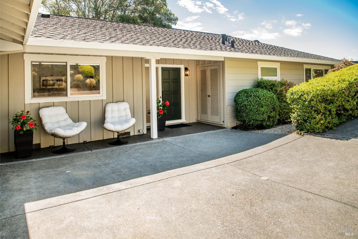 Detail Gallery Image 42 of 60 For 58 Junipero Serra Ave, San Rafael,  CA 94901 - 3 Beds | 2 Baths