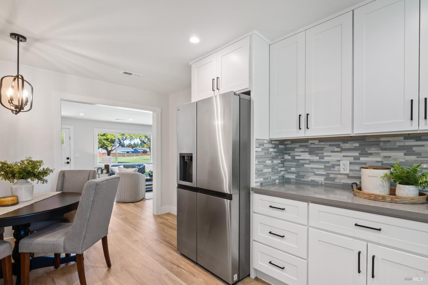Detail Gallery Image 14 of 33 For 1565 Baywood Ln, Napa,  CA 94558 - 2 Beds | 1 Baths