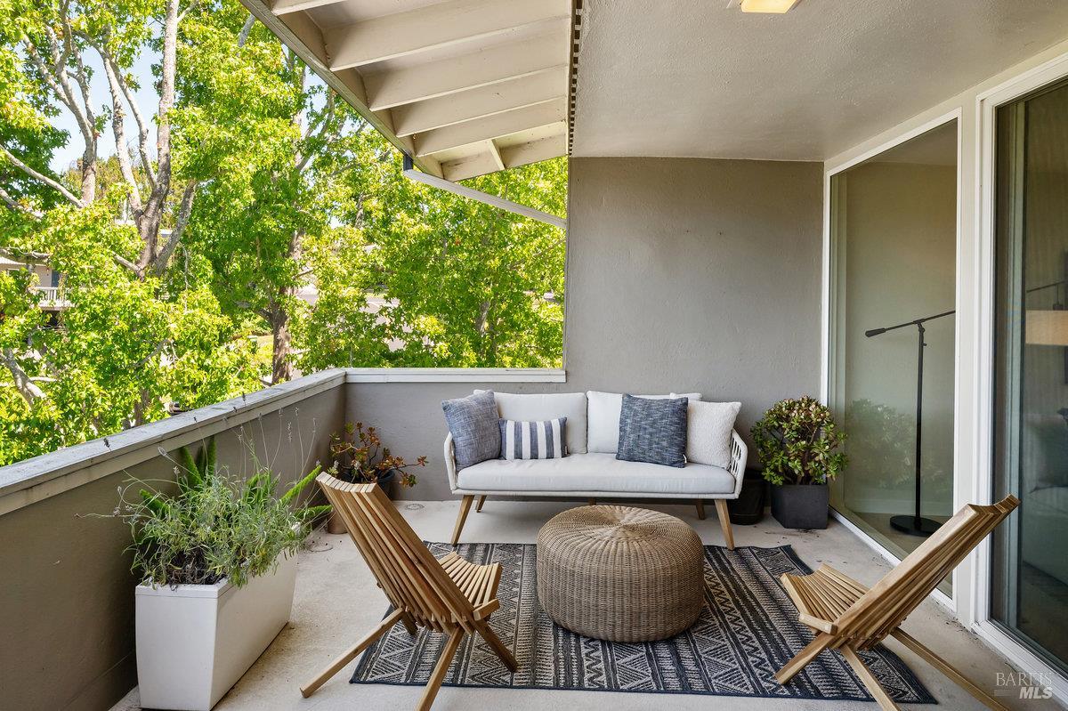 Detail Gallery Image 19 of 26 For 10 Andrew Dr #61,  Tiburon,  CA 94920 - 2 Beds | 1 Baths
