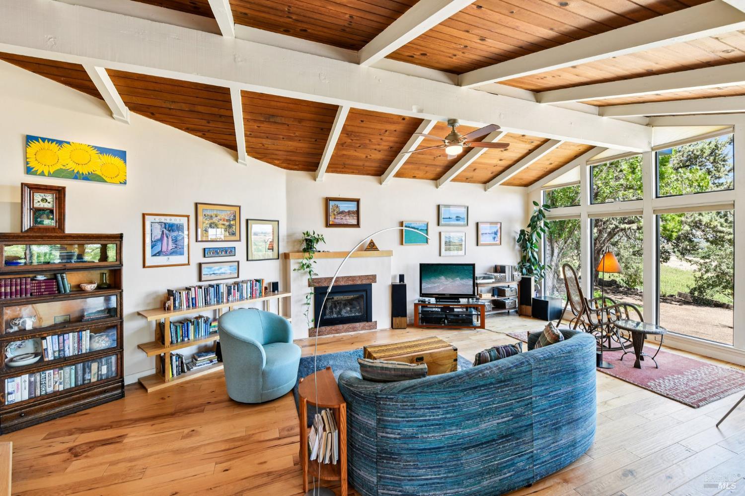 Detail Gallery Image 11 of 66 For 8621 Olive School Ln, Winters,  CA 95694 - 3 Beds | 2 Baths