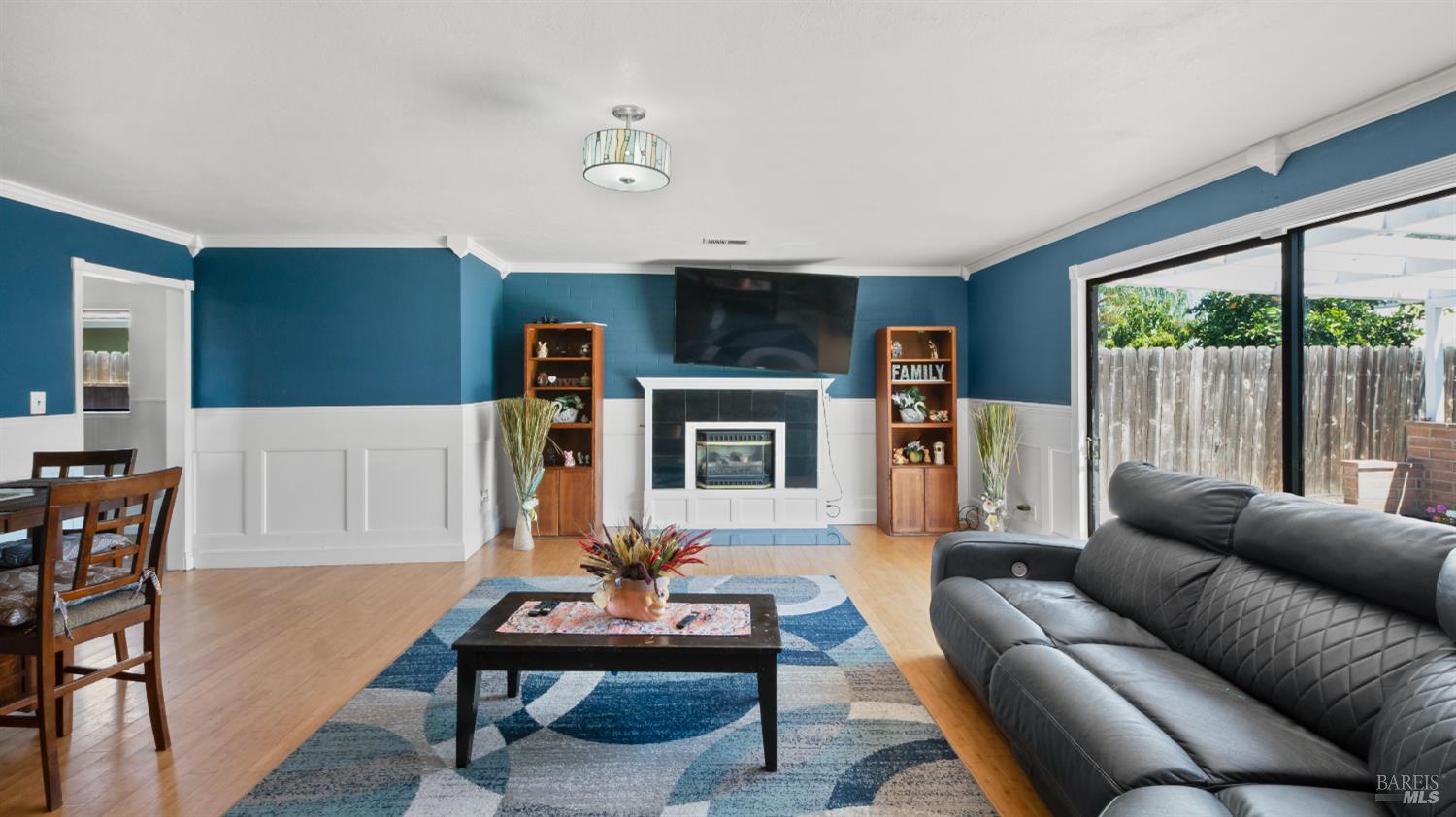 Detail Gallery Image 9 of 47 For 1200 Truman St, Fairfield,  CA 94533 - 3 Beds | 2 Baths