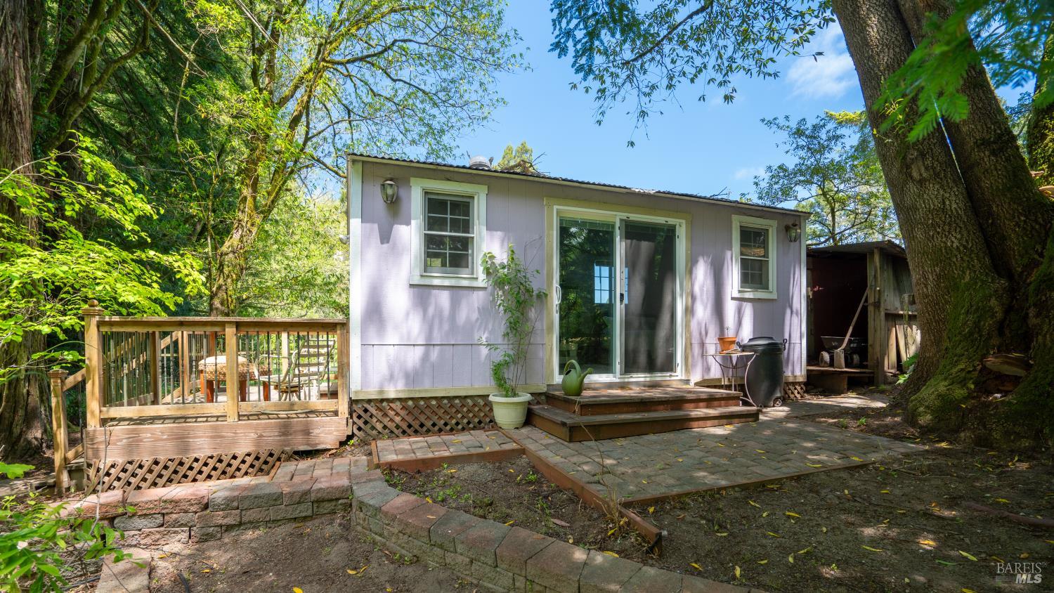 Detail Gallery Image 35 of 71 For 189 Wagnon Rd, Sebastopol,  CA 95472 - 2 Beds | 1 Baths