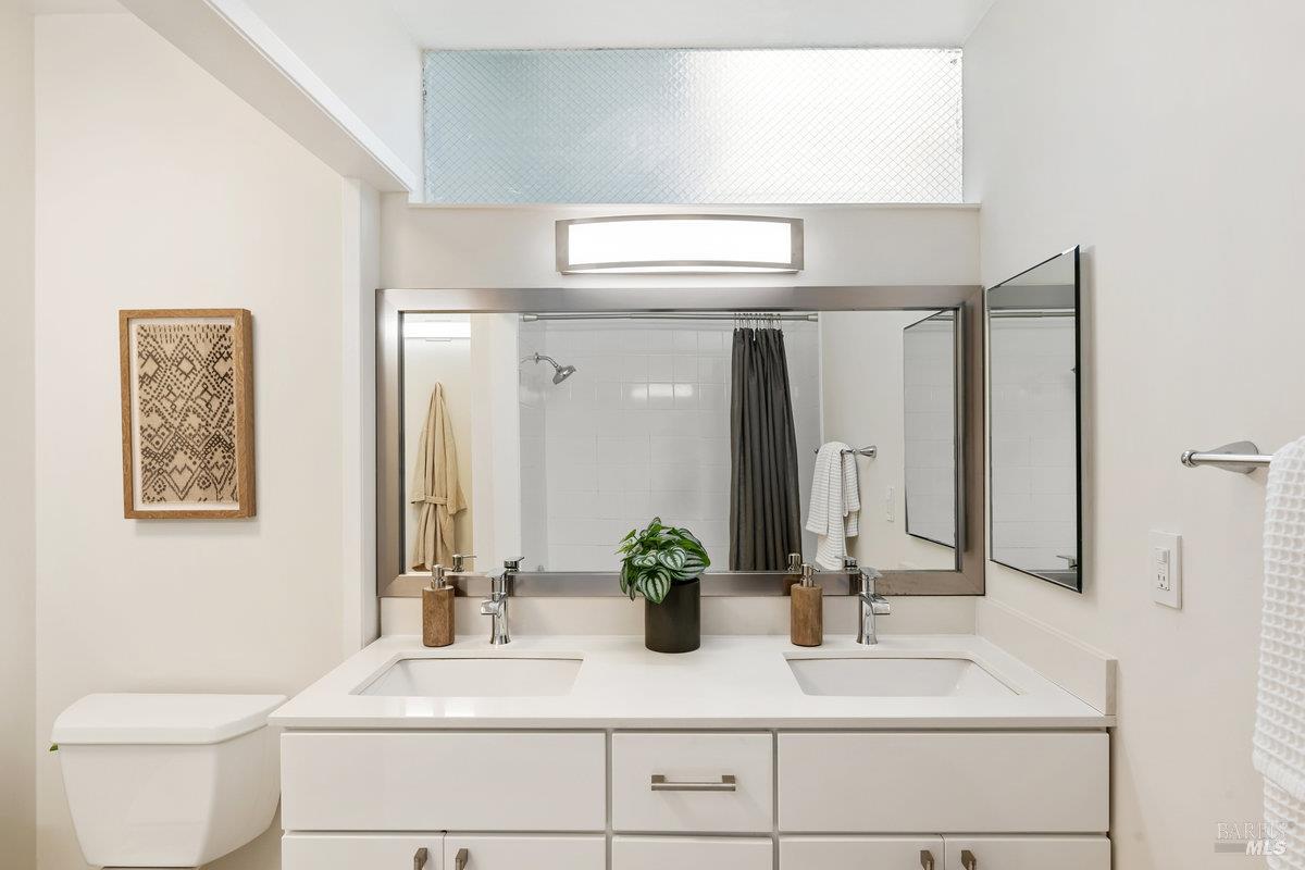 Detail Gallery Image 17 of 26 For 10 Andrew Dr #61,  Tiburon,  CA 94920 - 2 Beds | 1 Baths
