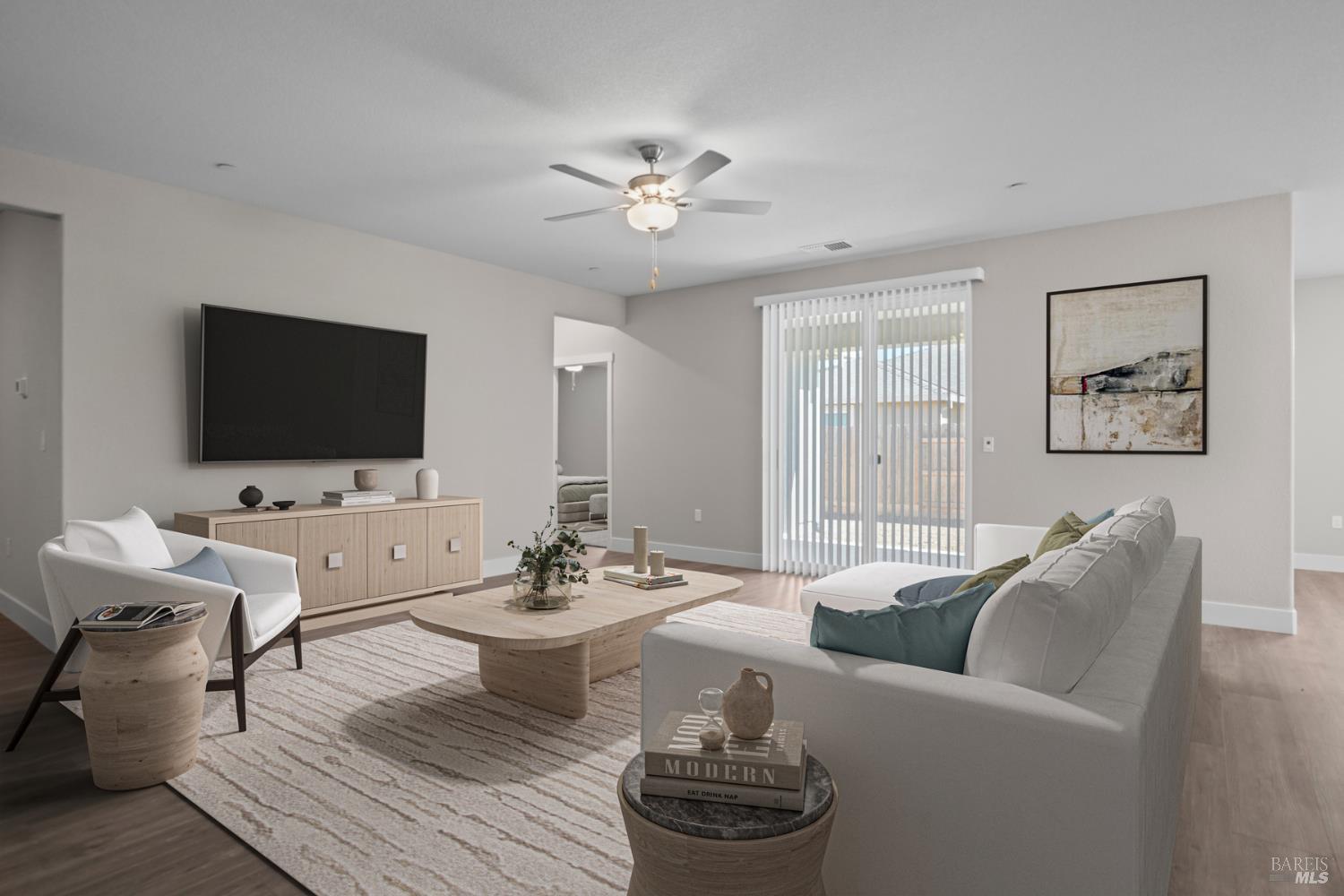 Detail Gallery Image 5 of 27 For 2176 Rustic Oak Ln, Rio Vista,  CA 94571 - 3 Beds | 2 Baths