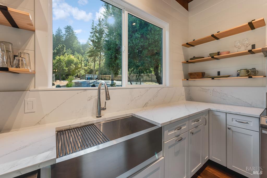 Detail Gallery Image 19 of 74 For 17197 Fitzpatrick Ln, Occidental,  CA 95465 - 3 Beds | 1 Baths