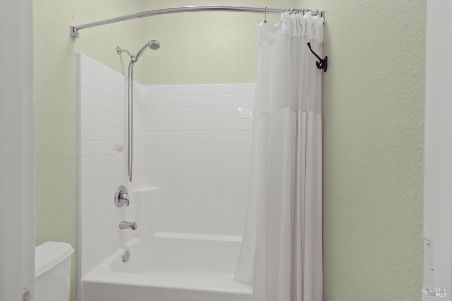 Detail Gallery Image 46 of 58 For 1105 Bello Dr, Dixon,  CA 95620 - 4 Beds | 2/1 Baths