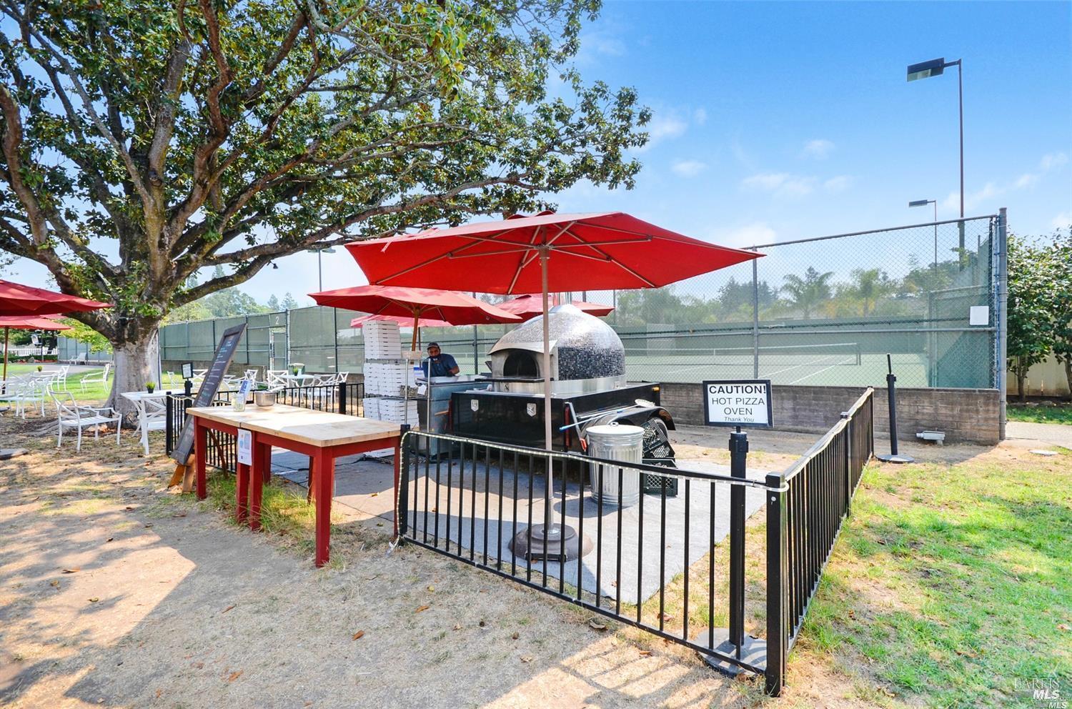 Detail Gallery Image 44 of 47 For 833 Augusta Cir, Napa,  CA 94558 - 2 Beds | 2 Baths