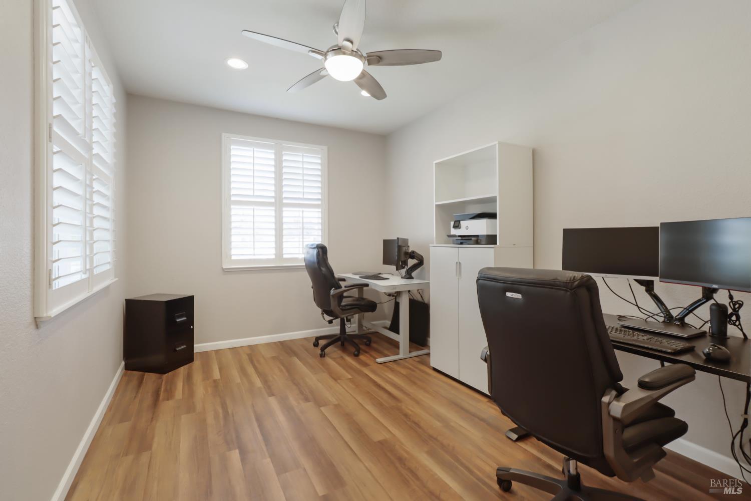 Detail Gallery Image 11 of 58 For 1105 Bello Dr, Dixon,  CA 95620 - 4 Beds | 2/1 Baths
