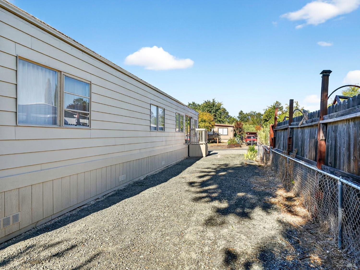 Detail Gallery Image 33 of 44 For 375 E Highway 20 Hwy 50, Upper Lake,  CA 95485 - 2 Beds | 2 Baths