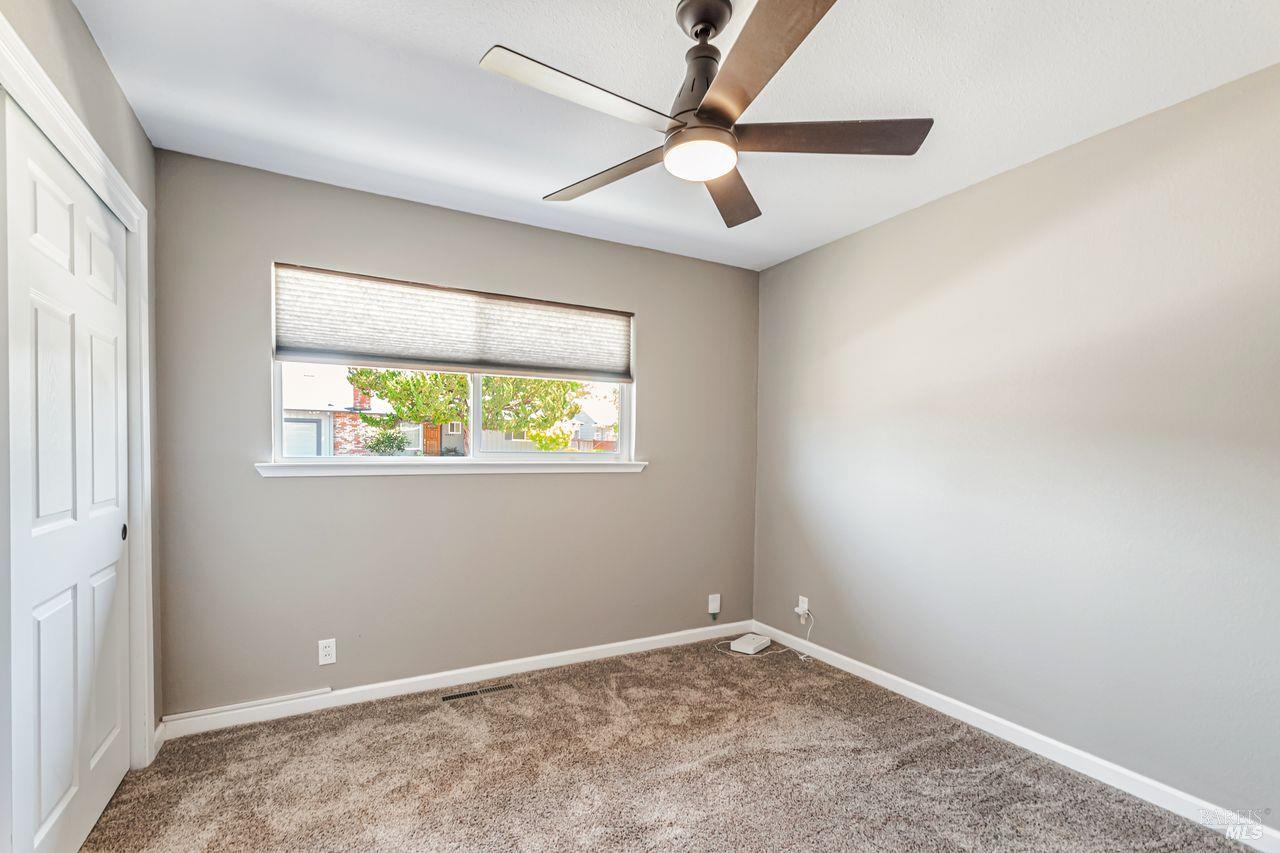 Detail Gallery Image 31 of 48 For 3641 Evergreen Rd, Santa Rosa,  CA 95405 - 4 Beds | 2 Baths