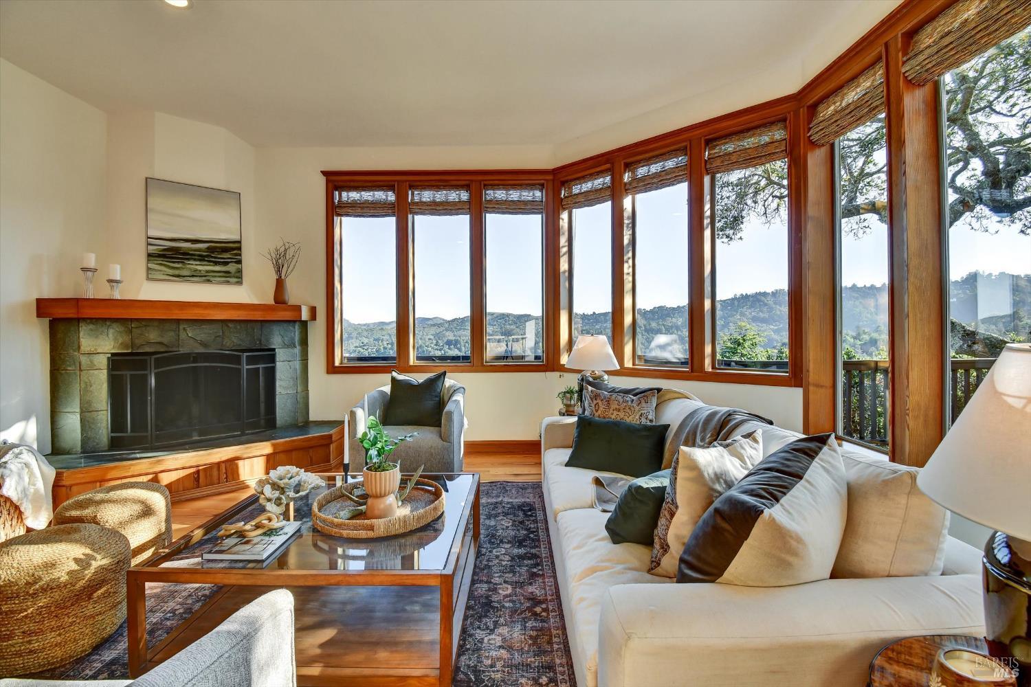 Detail Gallery Image 17 of 91 For 78 Greenwood Way, Mill Valley,  CA 94941 - 3 Beds | 2 Baths