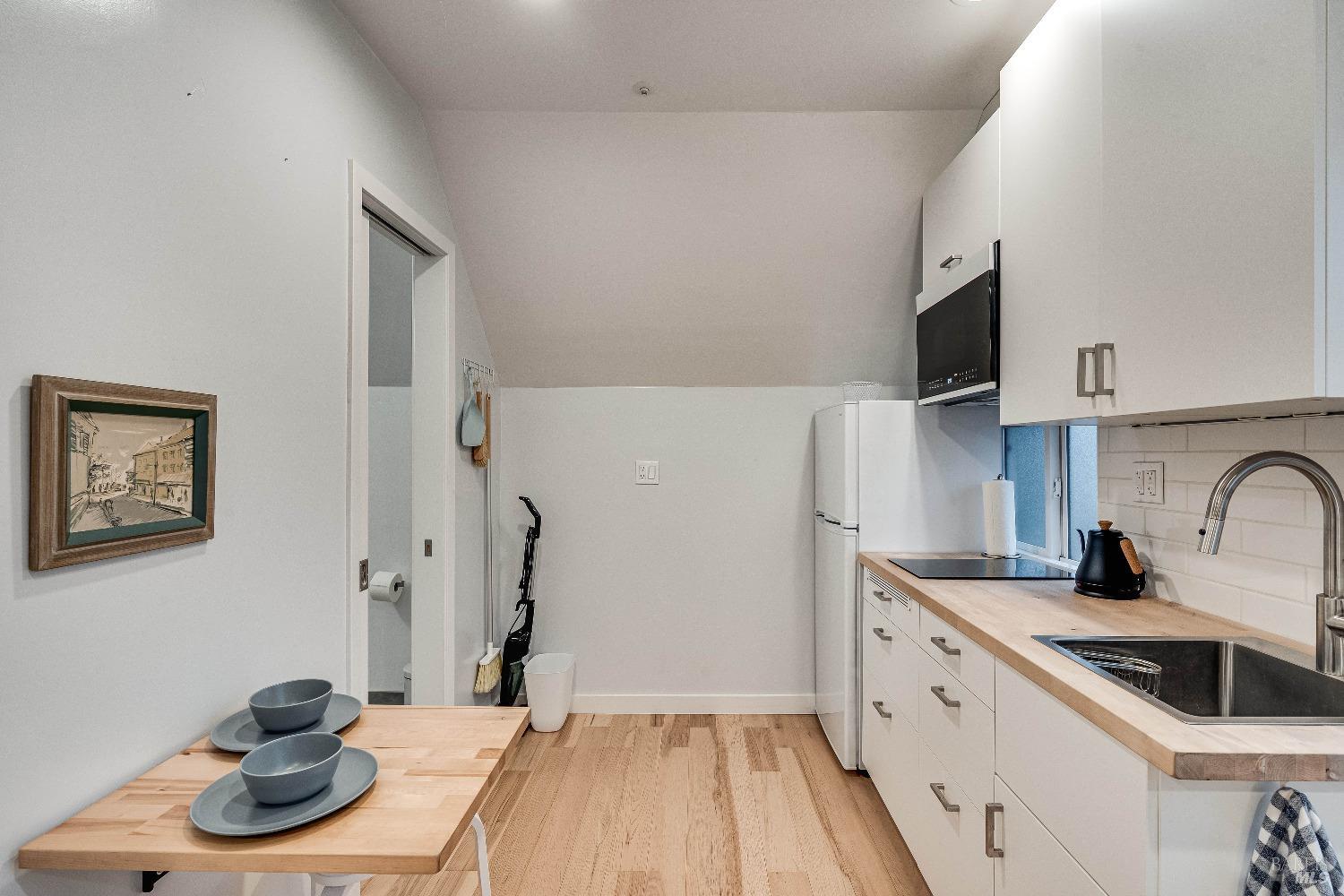 Detail Gallery Image 20 of 33 For 1532 Jefferson St, Napa,  CA 94559 - – Beds | – Baths