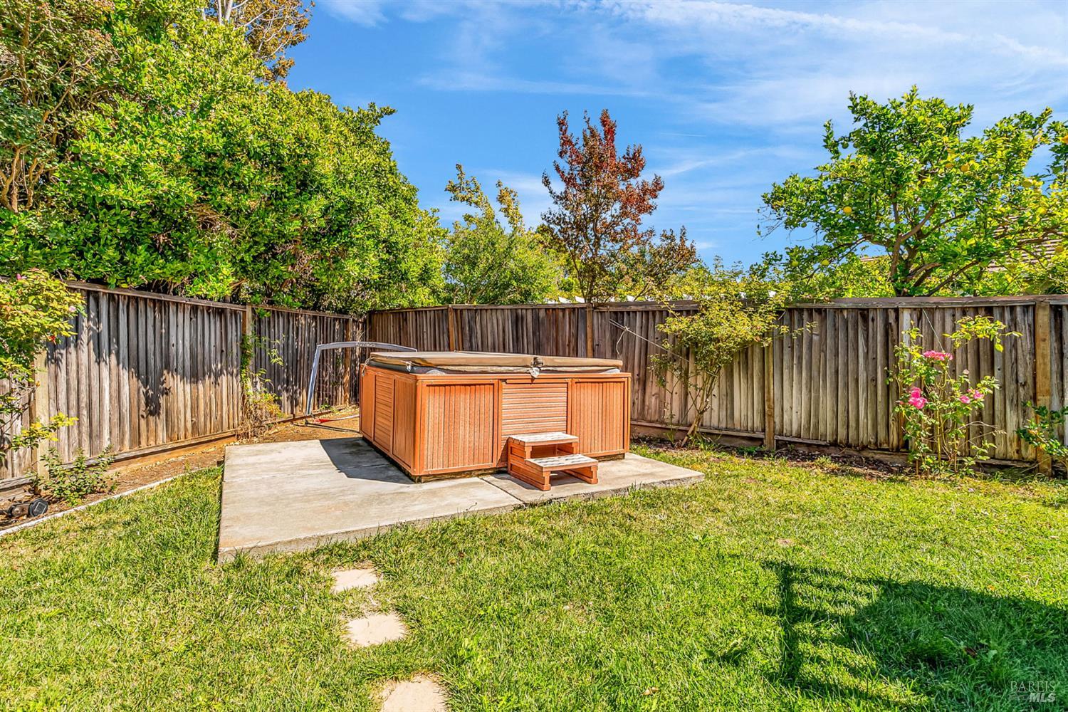 Detail Gallery Image 36 of 43 For 1946 Leaning Oak Ct, Fairfield,  CA 94534 - 5 Beds | 3 Baths