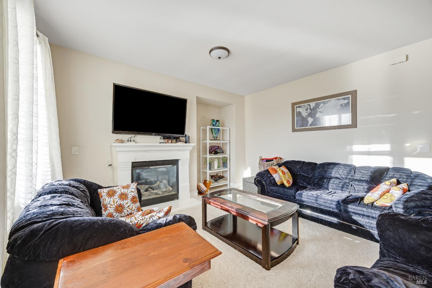 Detail Gallery Image 12 of 85 For 2095 Cooper Dr, Santa Rosa,  CA 95404 - – Beds | – Baths