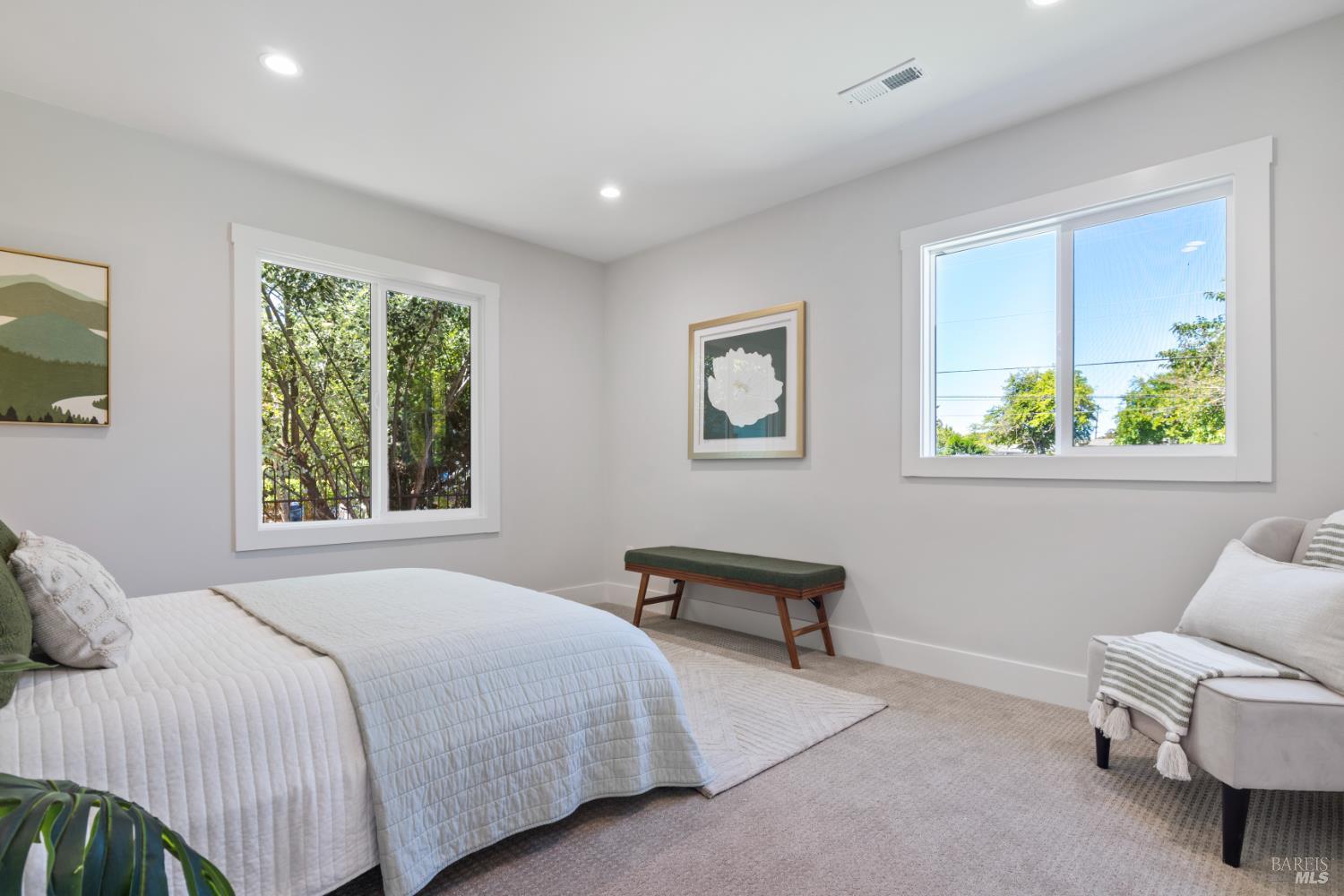 Detail Gallery Image 21 of 33 For 1565 Baywood Ln, Napa,  CA 94558 - 2 Beds | 1 Baths