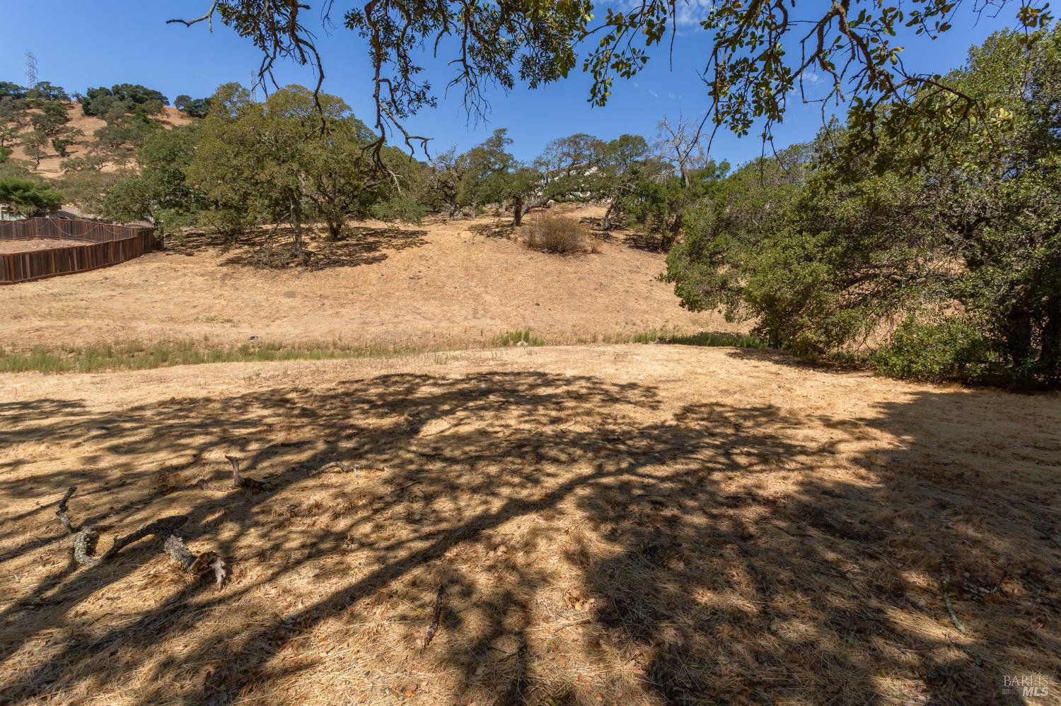 Detail Gallery Image 8 of 39 For 743 Bridle Ridge Ct, Fairfield,  CA 94534 - – Beds | – Baths