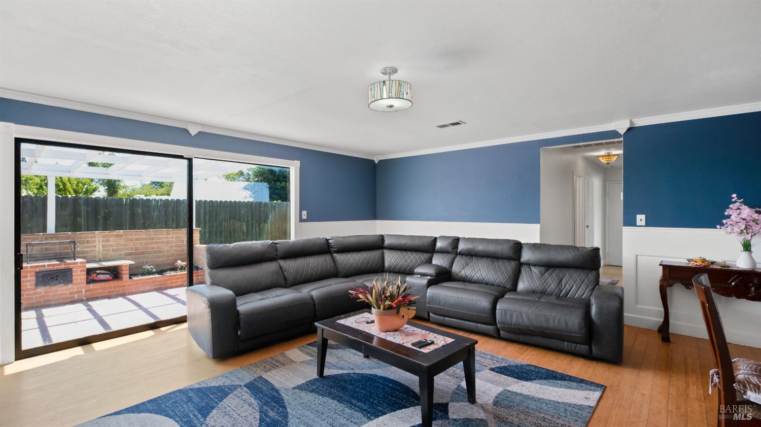 Detail Gallery Image 11 of 47 For 1200 Truman St, Fairfield,  CA 94533 - 3 Beds | 2 Baths