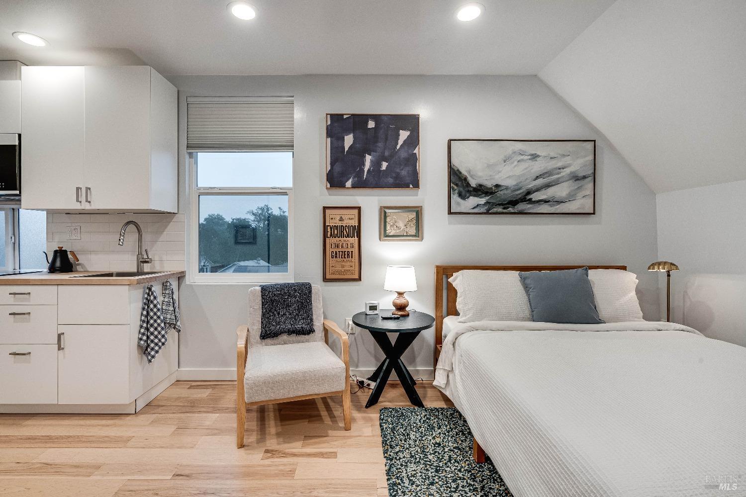 Detail Gallery Image 18 of 33 For 1532 Jefferson St, Napa,  CA 94559 - – Beds | – Baths