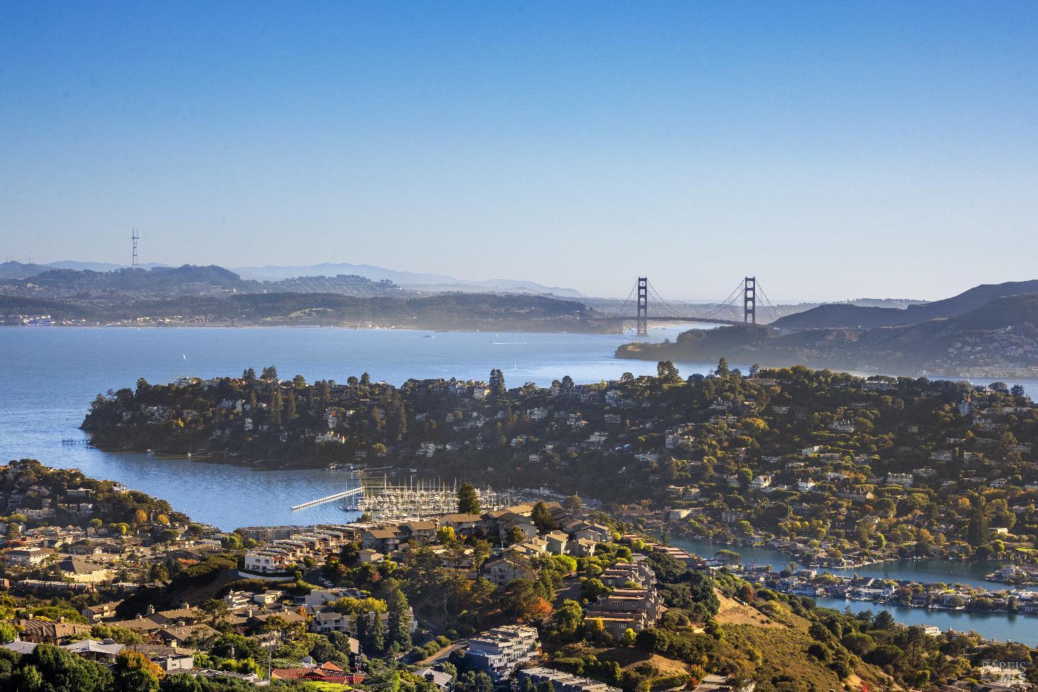 Detail Gallery Image 2 of 64 For 97 Sugarloaf Dr, Tiburon,  CA 94920 - 3 Beds | 3/2 Baths