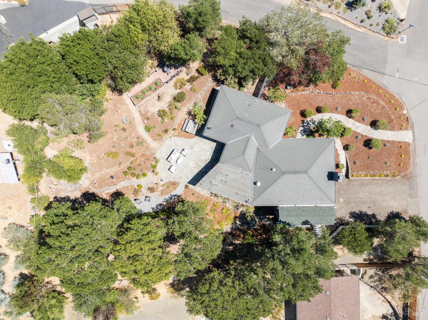 Detail Gallery Image 74 of 76 For 31 Irving Dr, San Anselmo,  CA 94960 - 4 Beds | 2 Baths