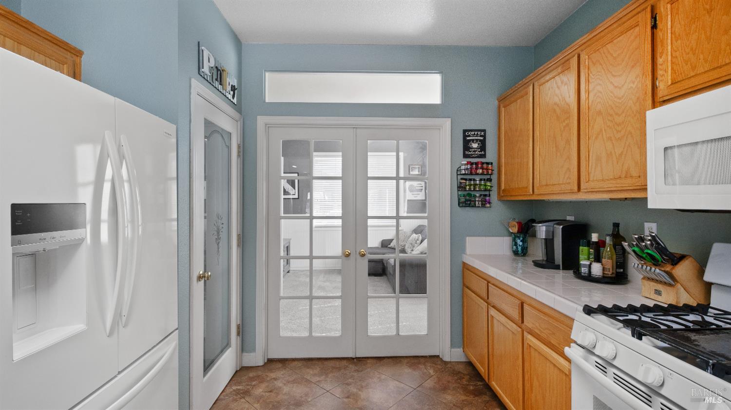 Detail Gallery Image 22 of 53 For 1300 Reeves Ct, Suisun City,  CA 94585 - 4 Beds | 2 Baths