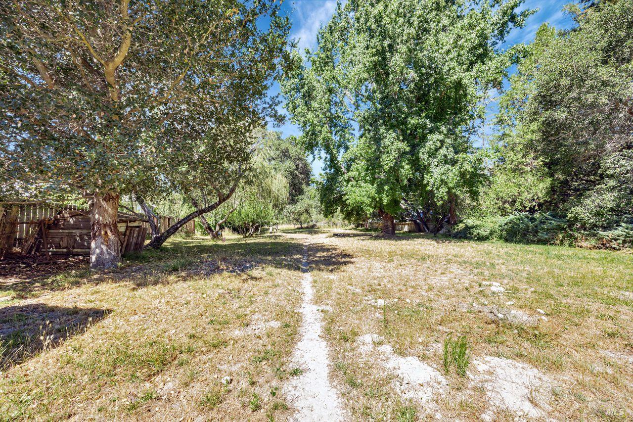 Detail Gallery Image 28 of 38 For 740 First St, Sebastopol,  CA 95472 - 2 Beds | 1 Baths