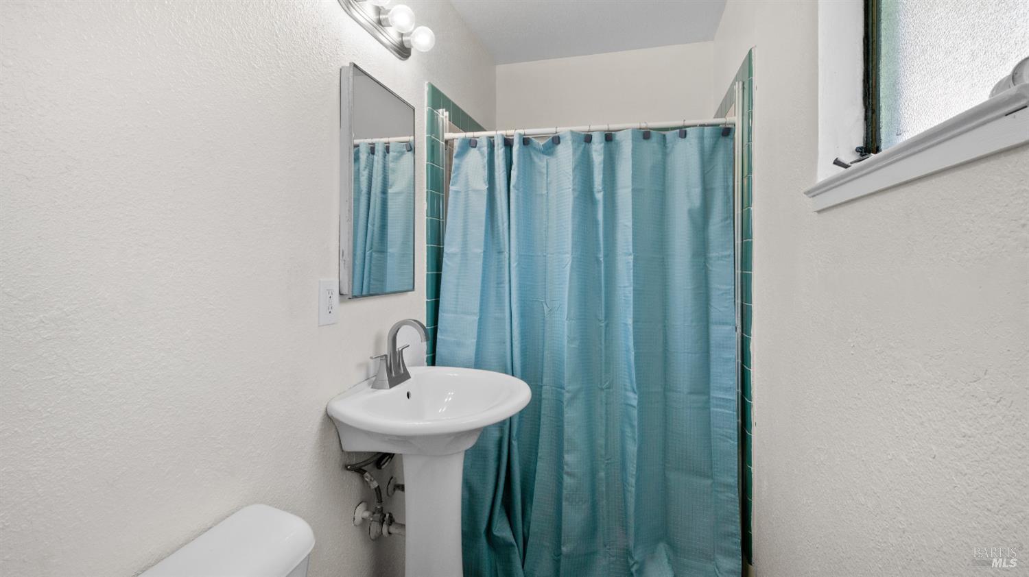 Detail Gallery Image 26 of 47 For 1200 Truman St, Fairfield,  CA 94533 - 3 Beds | 2 Baths