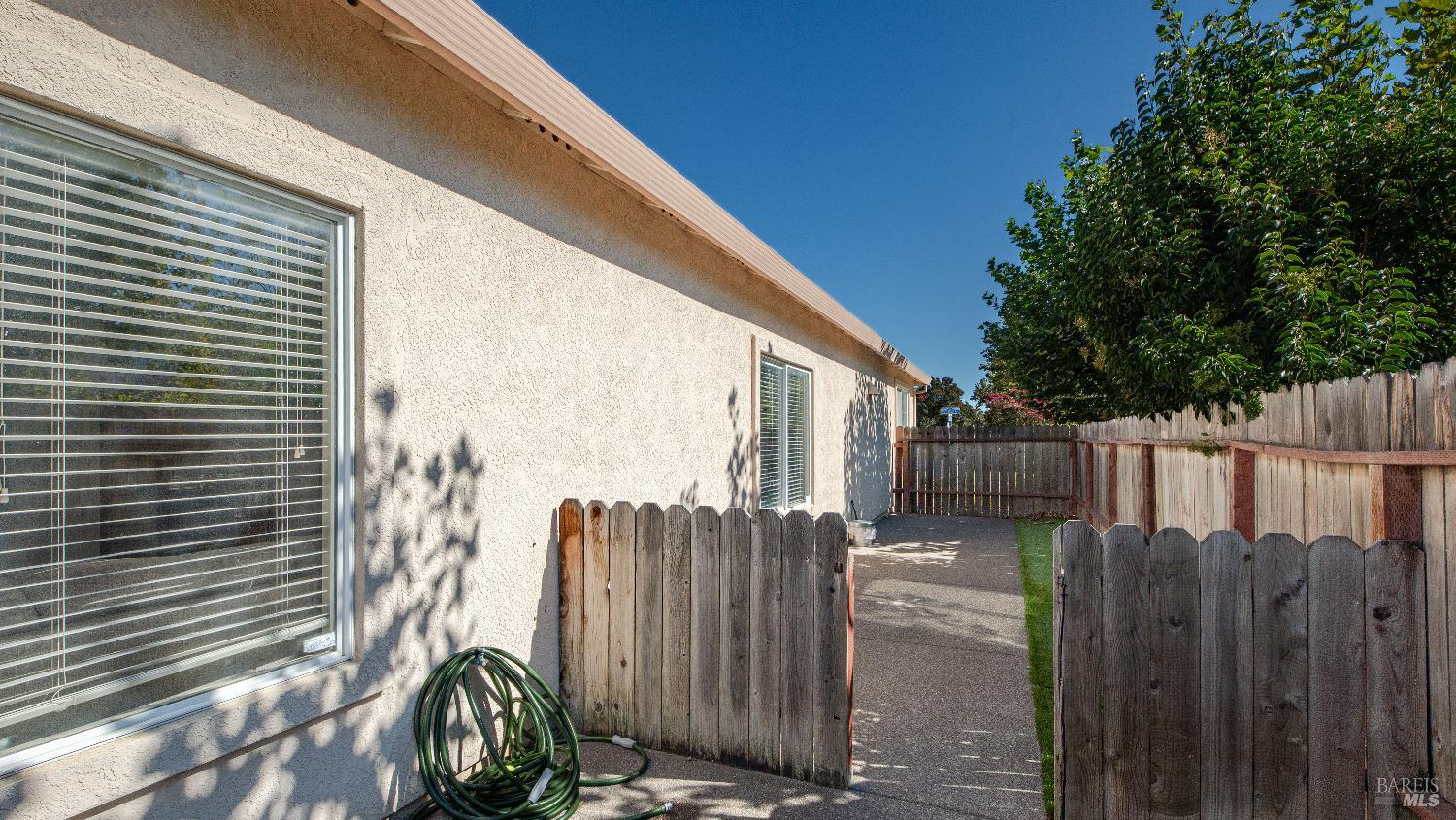 Detail Gallery Image 51 of 53 For 1300 Reeves Ct, Suisun City,  CA 94585 - 4 Beds | 2 Baths