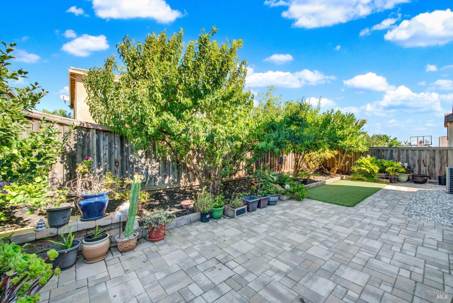 Detail Gallery Image 40 of 46 For 4538 Paseo Dr, Fairfield,  CA 94534 - 5 Beds | 3 Baths