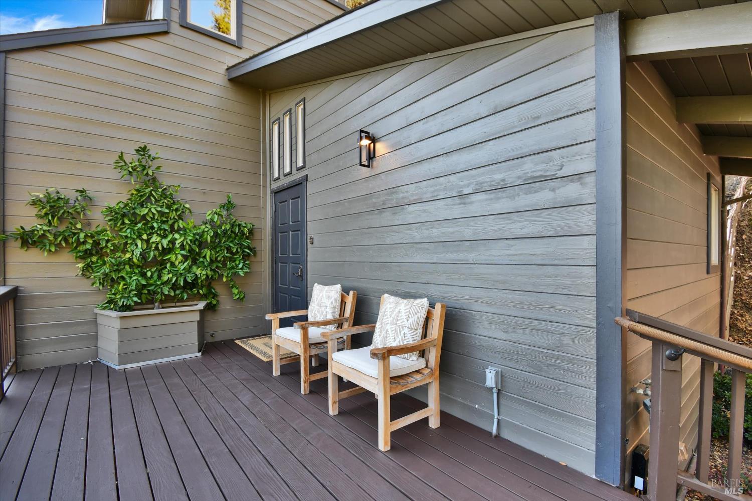 Detail Gallery Image 4 of 91 For 78 Greenwood Way, Mill Valley,  CA 94941 - 3 Beds | 2 Baths