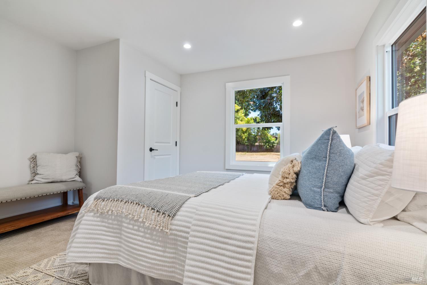 Detail Gallery Image 20 of 33 For 1565 Baywood Ln, Napa,  CA 94558 - 2 Beds | 1 Baths