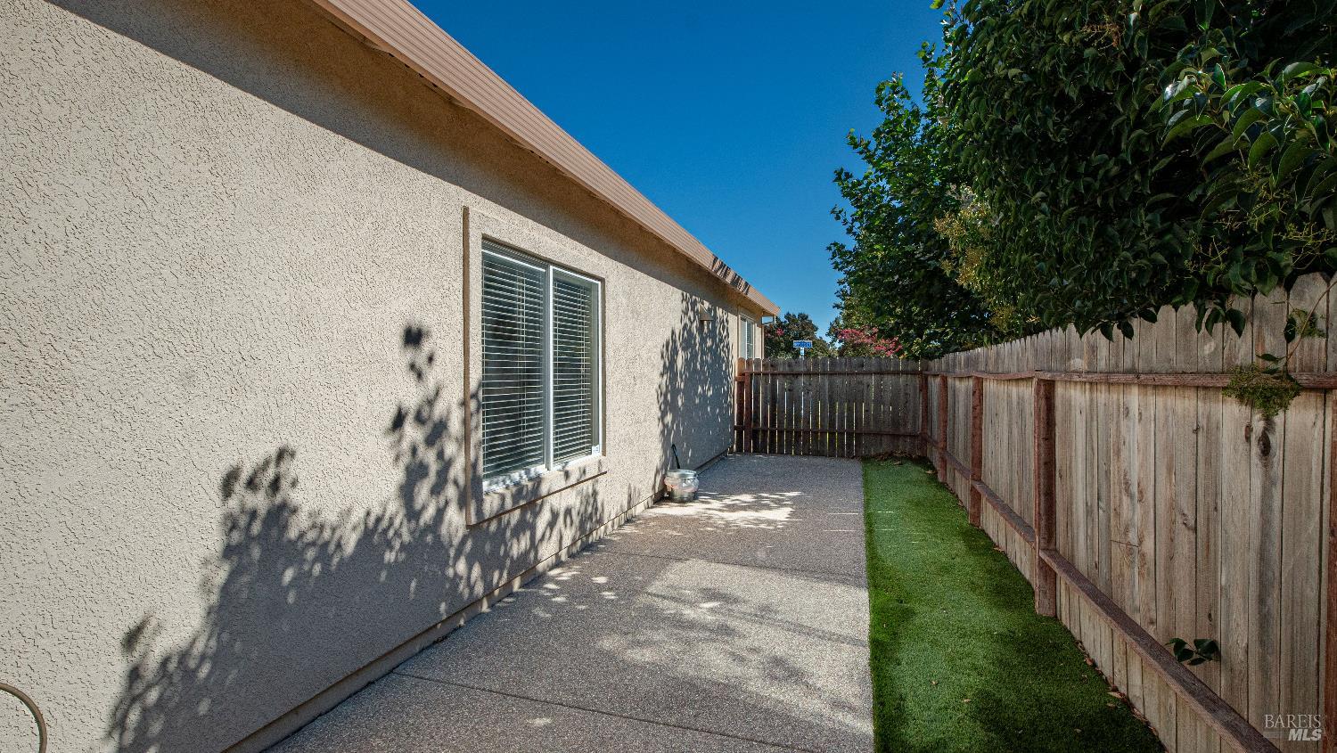 Detail Gallery Image 52 of 53 For 1300 Reeves Ct, Suisun City,  CA 94585 - 4 Beds | 2 Baths
