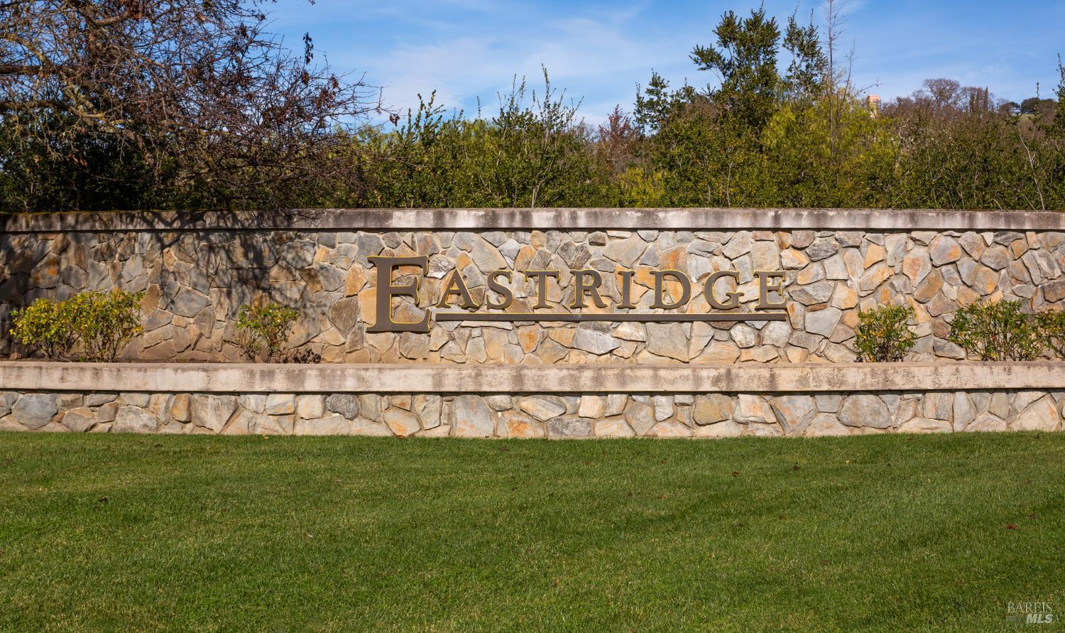Detail Gallery Image 16 of 39 For 743 Bridle Ridge Ct, Fairfield,  CA 94534 - – Beds | – Baths