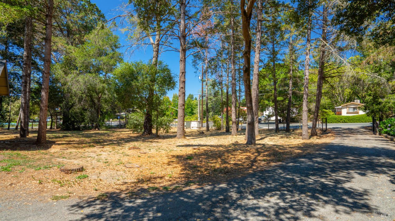 Detail Gallery Image 50 of 63 For 3155 Frei Rd, Sebastopol,  CA 95472 - 3 Beds | 2/1 Baths