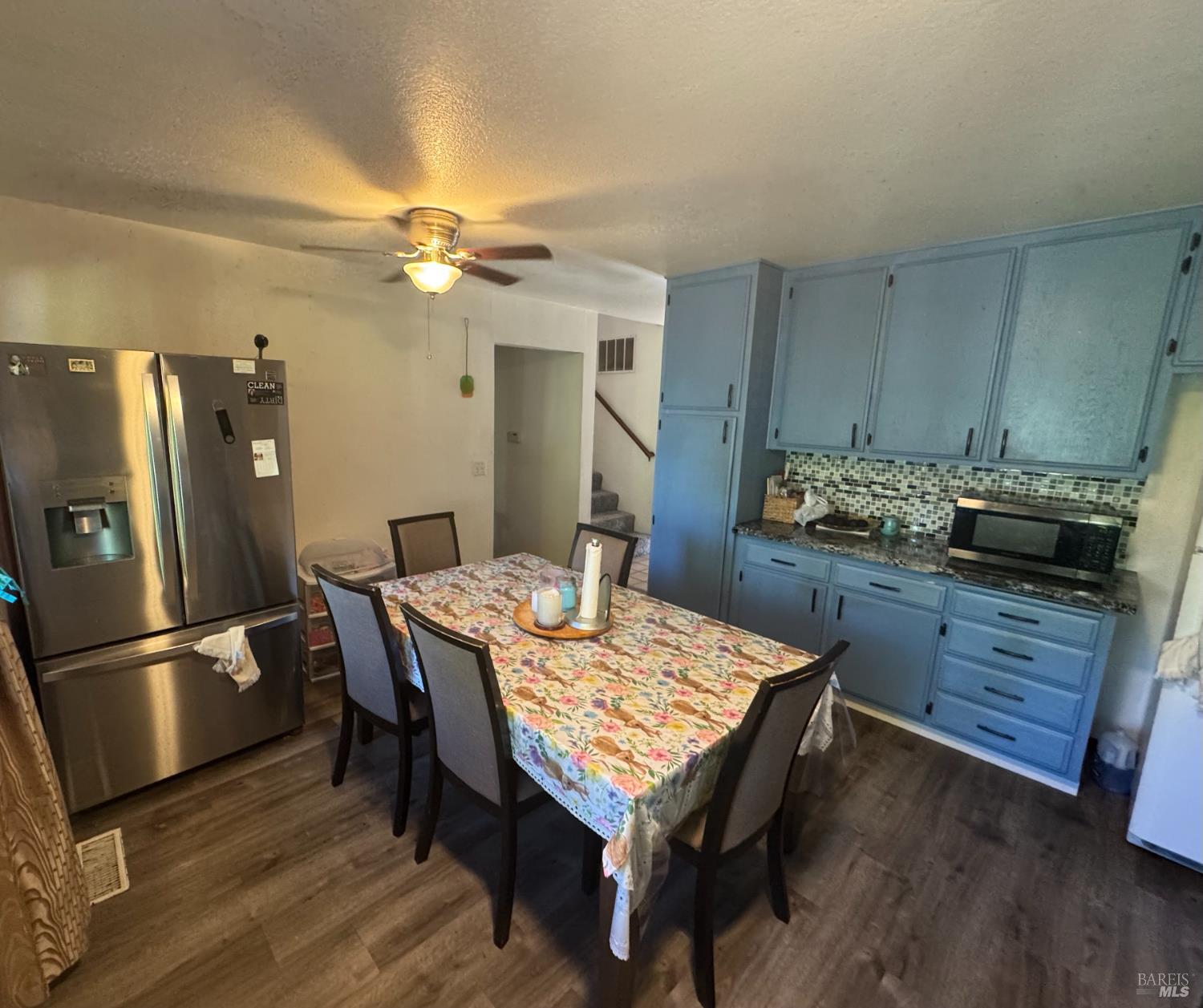 Detail Gallery Image 3 of 19 For 438 Rusty Dr, Santa Rosa,  CA 95401 - 4 Beds | 2 Baths