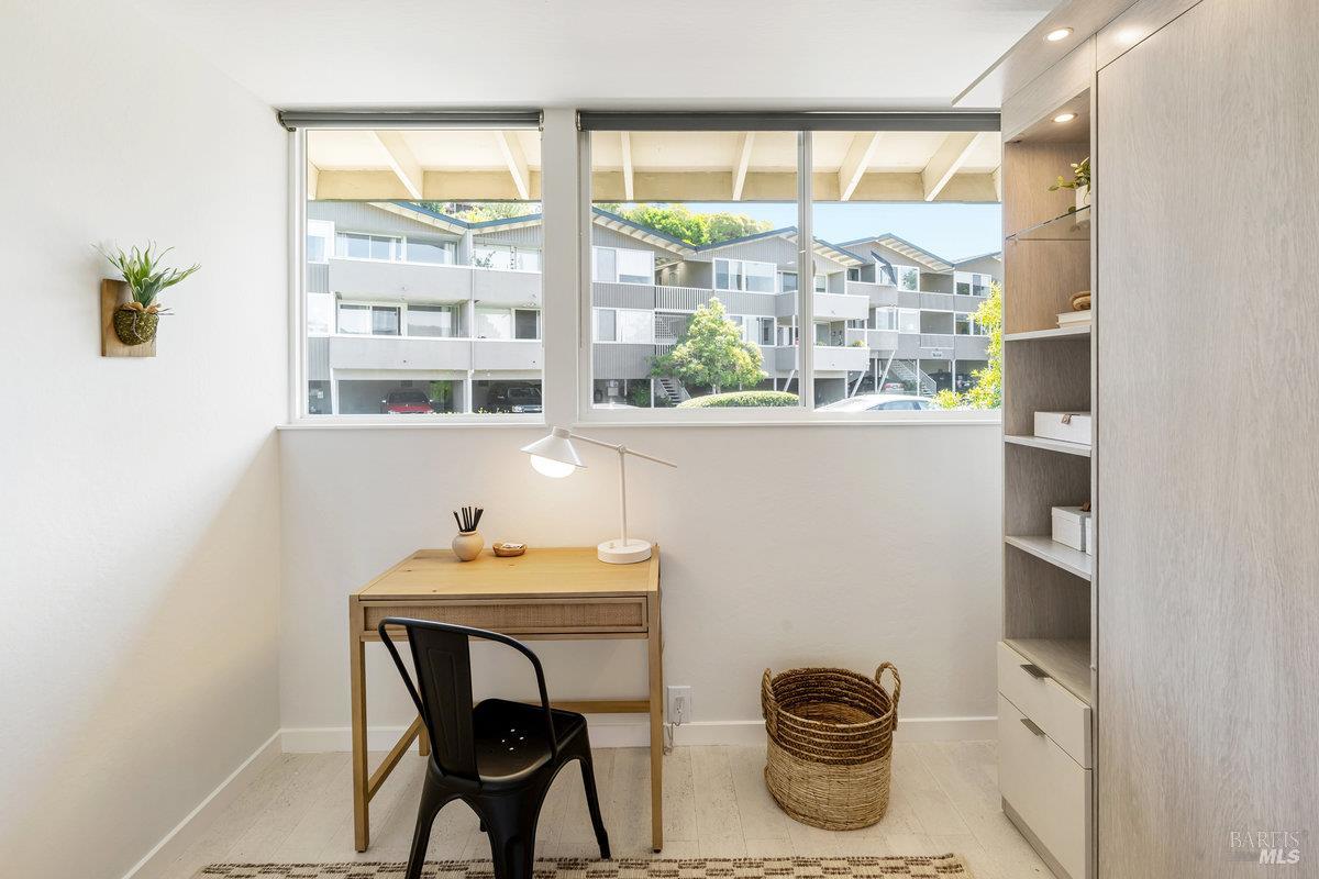 Detail Gallery Image 18 of 26 For 10 Andrew Dr #61,  Tiburon,  CA 94920 - 2 Beds | 1 Baths