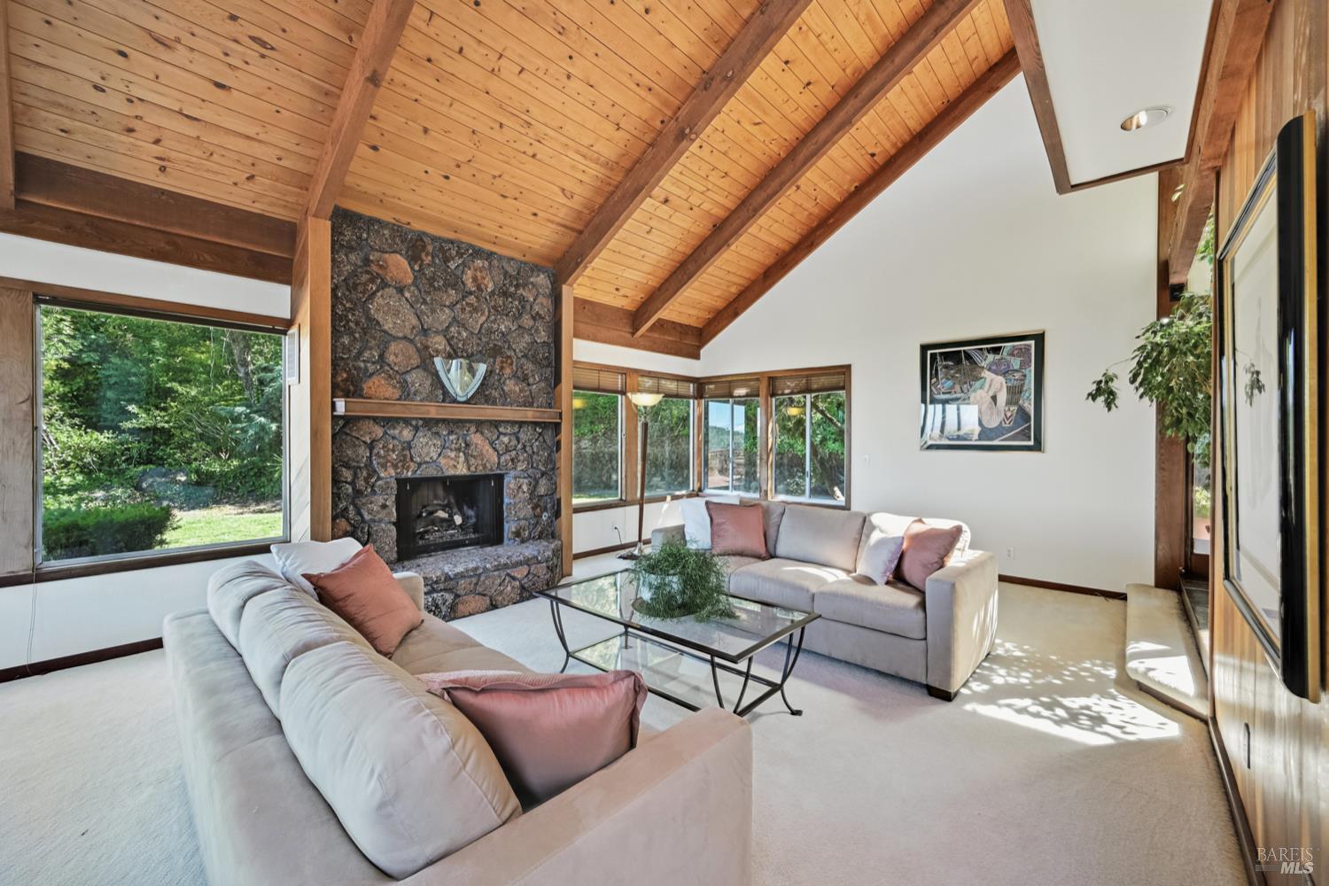 Detail Gallery Image 7 of 49 For 111 Glenside Way, San Rafael,  CA 94903 - 5 Beds | 4/1 Baths