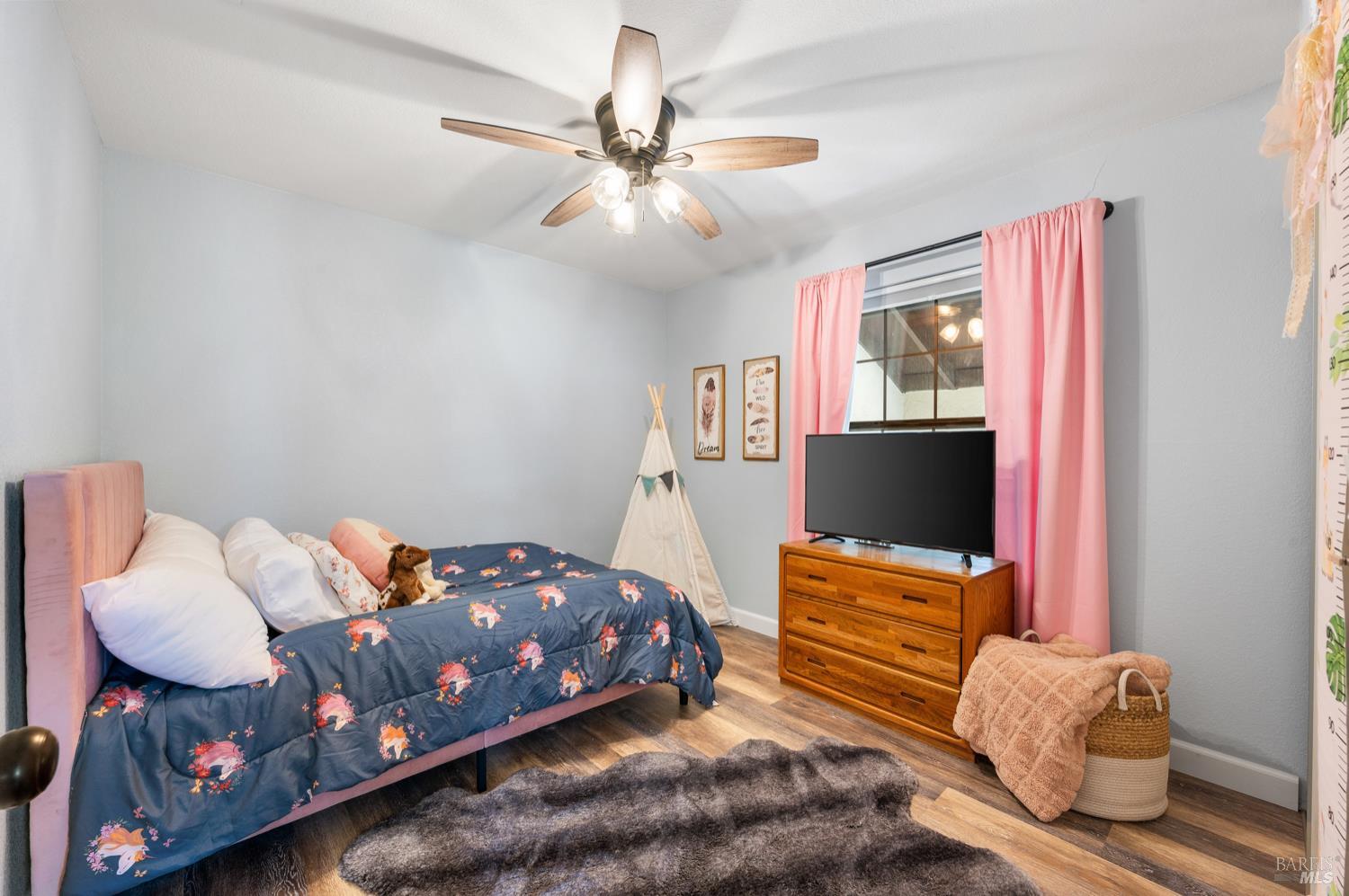 Detail Gallery Image 41 of 49 For 406 Stonecastle Way, Vacaville,  CA 95687 - 4 Beds | 2/1 Baths