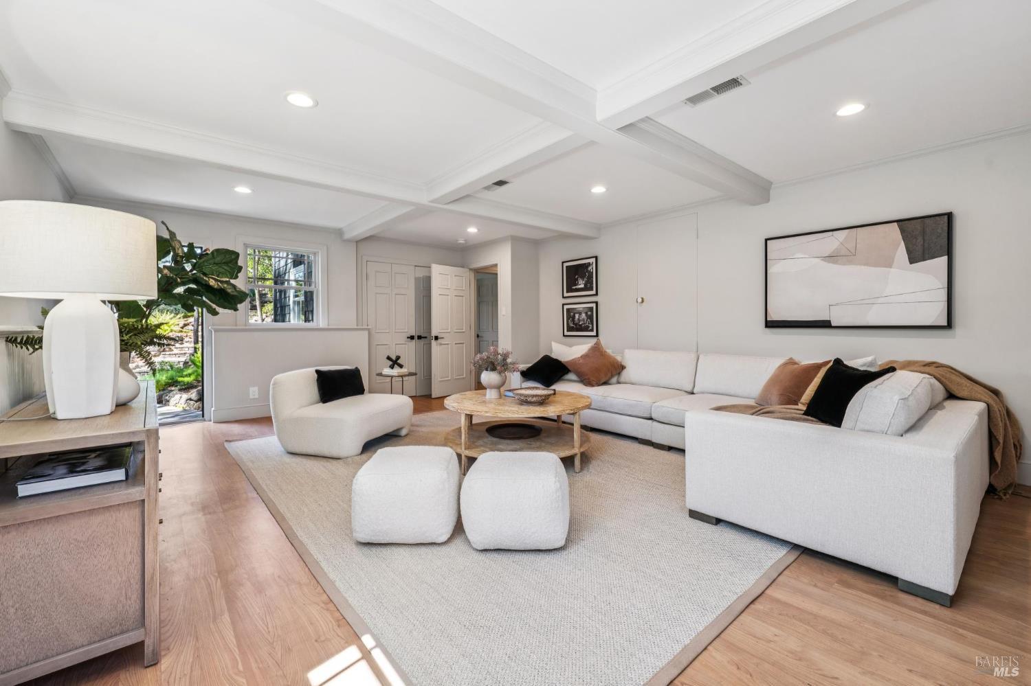 Detail Gallery Image 56 of 76 For 31 Irving Dr, San Anselmo,  CA 94960 - 4 Beds | 2 Baths