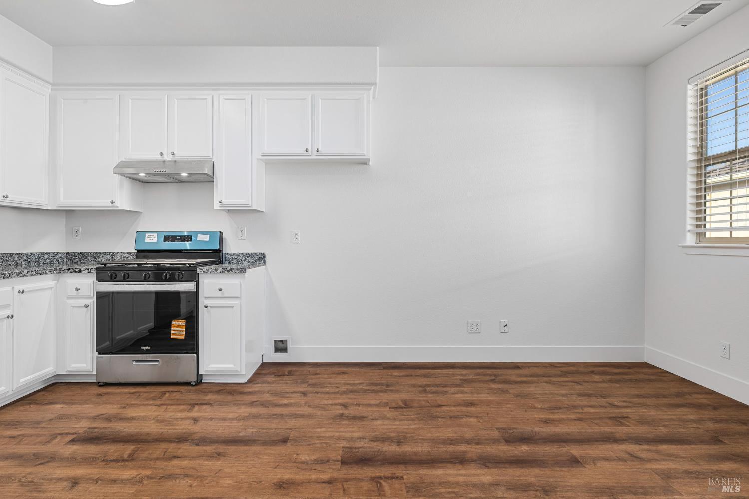 Detail Gallery Image 36 of 53 For 1461 Trombetta St, Santa Rosa,  CA 95407 - – Beds | – Baths