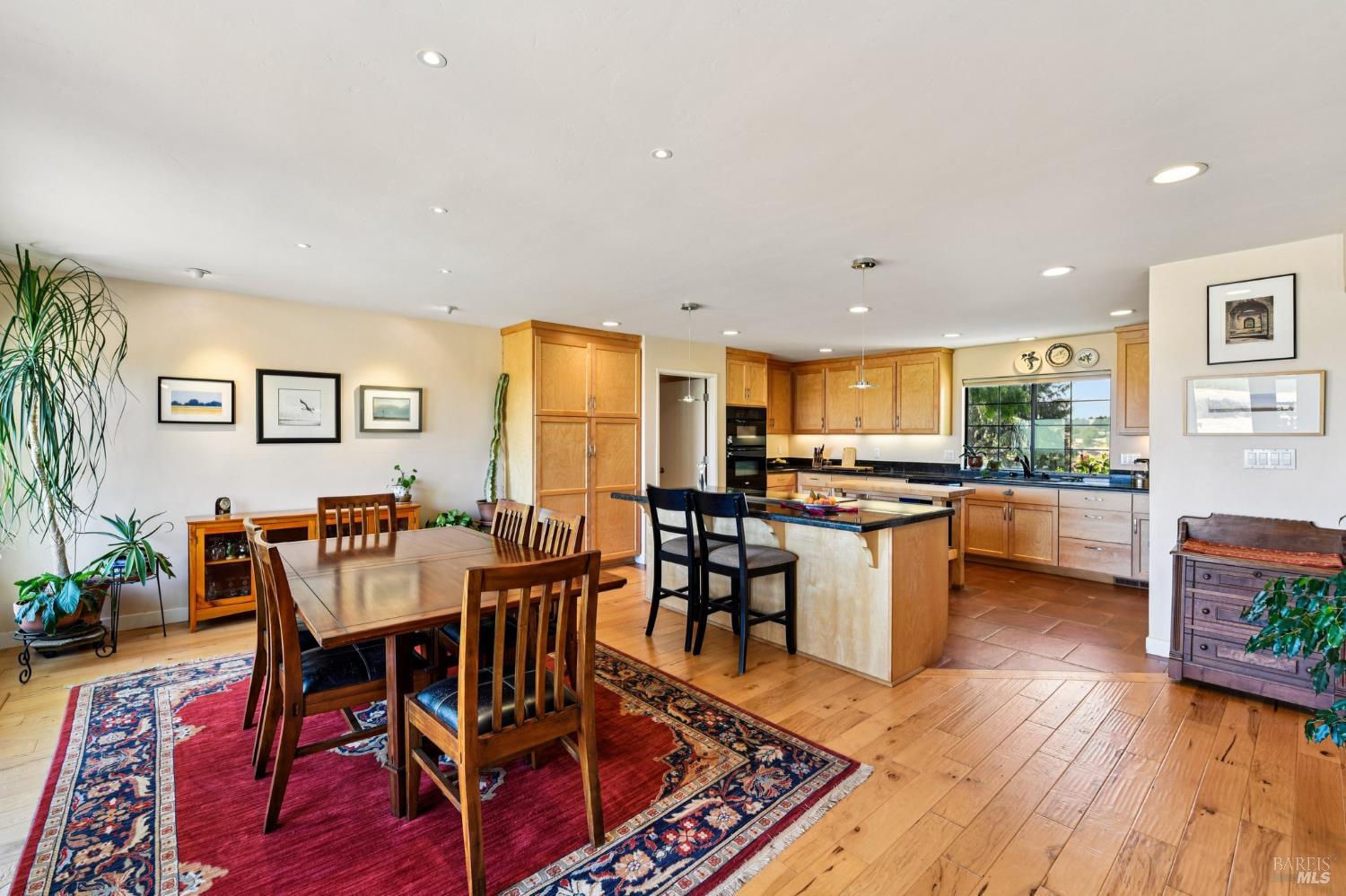 Detail Gallery Image 14 of 66 For 8621 Olive School Ln, Winters,  CA 95694 - 3 Beds | 2 Baths