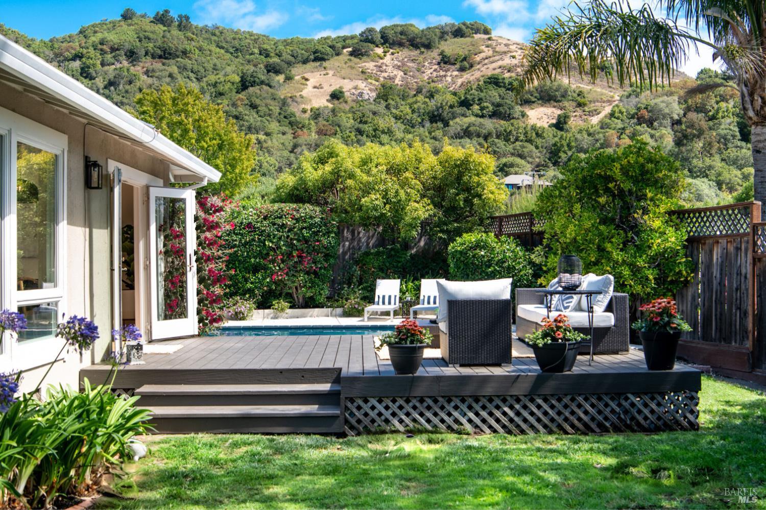 Detail Gallery Image 2 of 60 For 58 Junipero Serra Ave, San Rafael,  CA 94901 - 3 Beds | 2 Baths