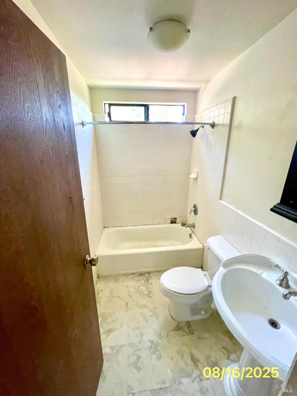 Detail Gallery Image 7 of 15 For 26781 Hawk Dr, Willits,  CA 95490 - 2 Beds | 1 Baths